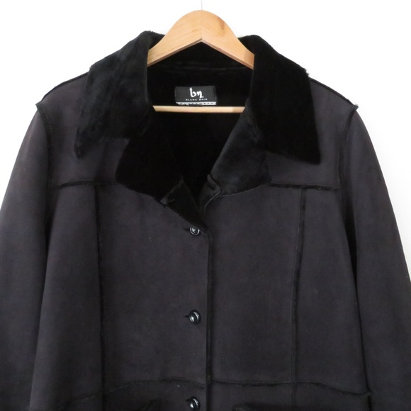 Blanc Noir Soft Coat - Picture 2 of 5